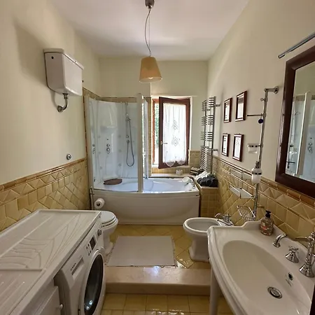 Ketty's House 아파트 *